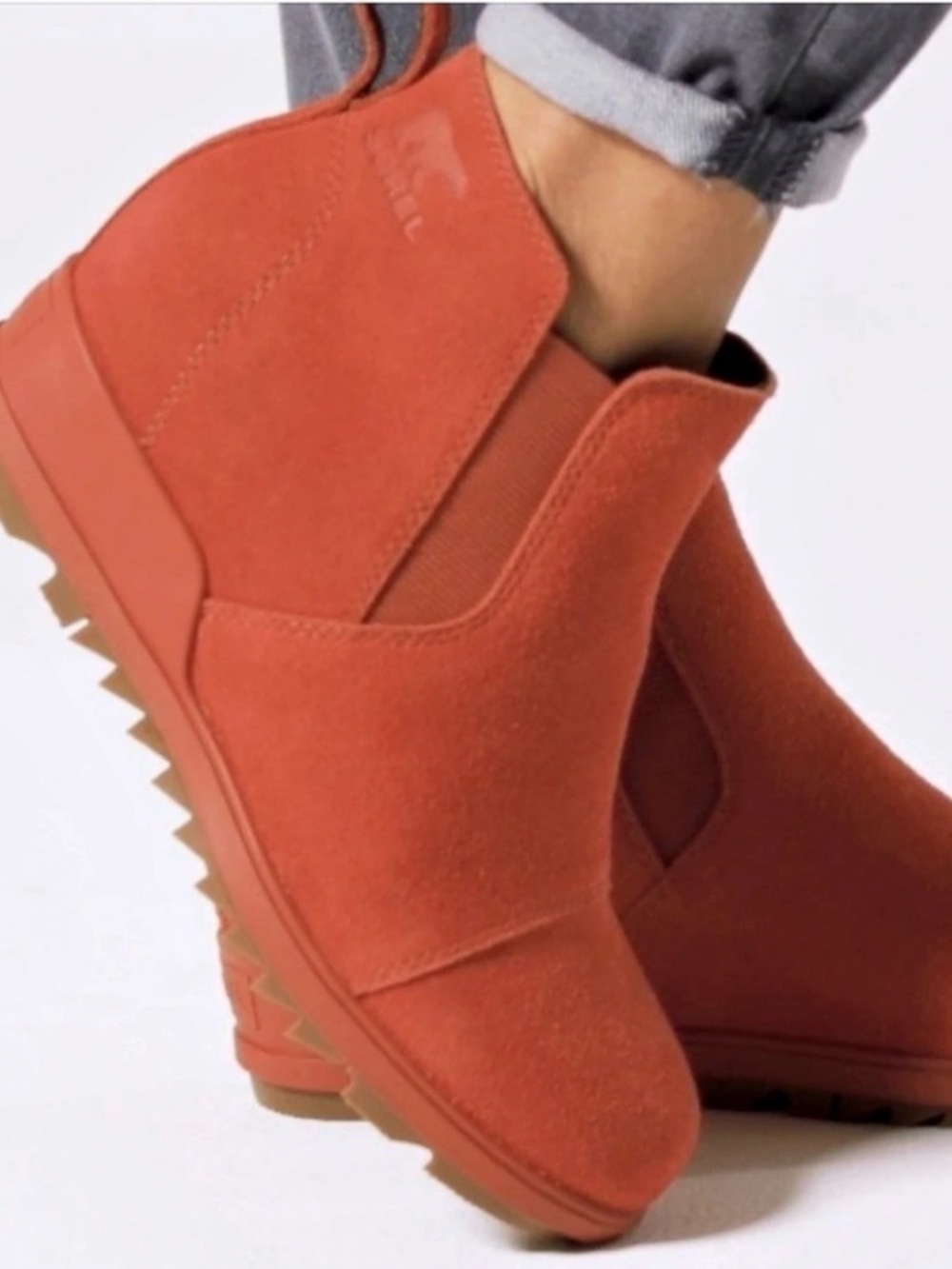 Sorel Evie Chelsea Red Suede Ankle Boots Waterproof US 8.5 Like New